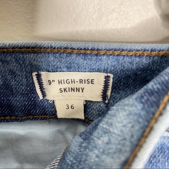 MADEWELL 9" Mid-Rise Skinny Jeans in Comfort Stretch Eco Edition {J32} - Picture 8 of 8